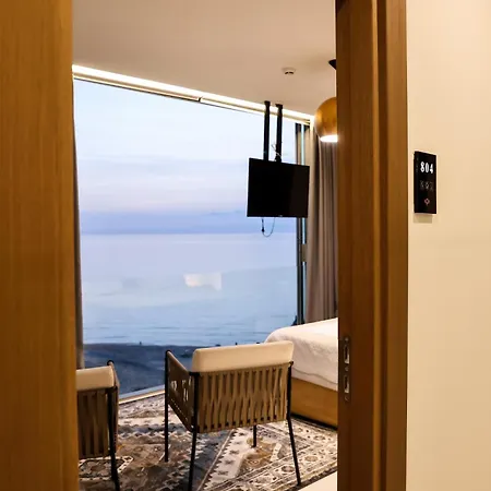 Sky Rooftop Luxury 3* Дуррес