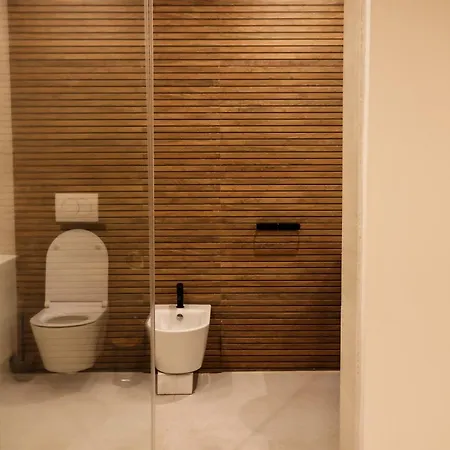 Lägenhetshotell Sky Rooftop Luxury 3*