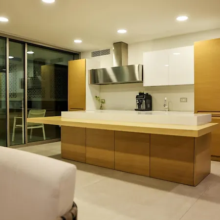 Sky Rooftop Luxury