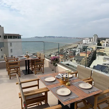 Апарт-отель Sky Rooftop Luxury