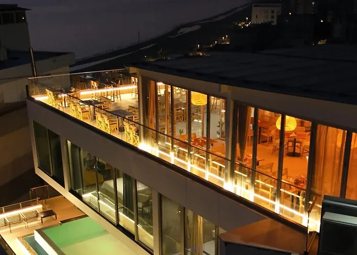 Aparthotel Sky Rooftop Luxury 3*