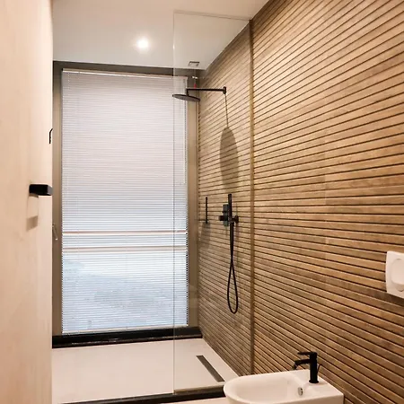 Sky Rooftop Luxury Hotel apartamentowy